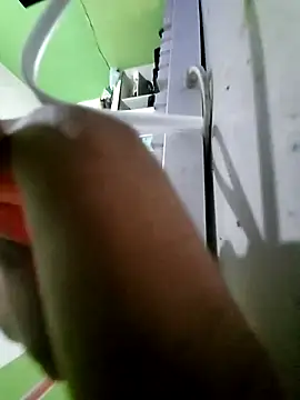 Annnyxvinni online show from December 22, 2025, 7:58 pm