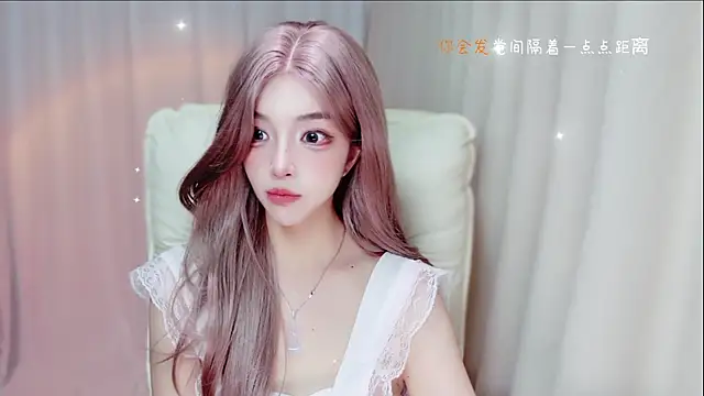 zizi-a online show from June 30, 2026, 1:11 pm