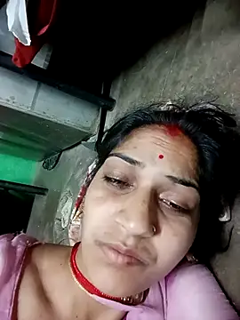 Snapshot of Chayna_singh chatting on May 17, 2026, 11:05 pm Chayna singh online show from May 17, 2026, 11:05 pm