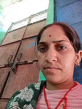Snapshot of Chayna_singh chatting on May 22, 2026, 4:32 am Chayna singh online show from May 22, 2026, 4:32 am