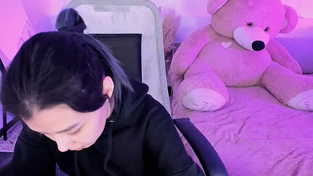 SirenMystiq online show from March 31, 2026, 7:27 pm