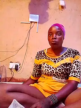 SEXY-NAIMA online show from February 13, 2026, 12:38 pm