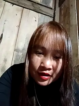 Snapshot of -myaa- chatting on December 18, 2025, 6:29 am -myaa- online show from December 18, 2025, 6:29 am