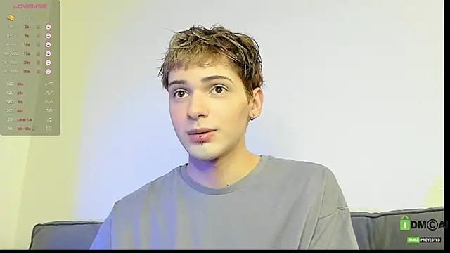 Snapshot of colestorm_ chatting on January 8, 2026, 9:43 pm colestorm online show from January 8, 2026, 9:43 pm