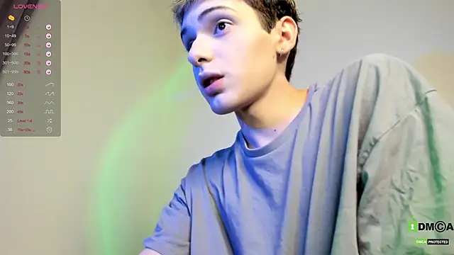 Snapshot of colestorm_ chatting on December 22, 2025, 6:41 pm colestorm online show from December 22, 2025, 6:41 pm