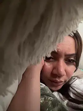 Snapshot of rebecagoldene chatting on May 4, 2026, 10:12 pm rebecagoldene online show from May 4, 2026, 10:12 pm