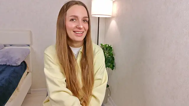 UmbraSylph online show from March 23, 2026, 7:08 am