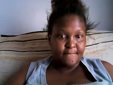 sweetmilkylady online show from April 6, 2026, 1:12 pm