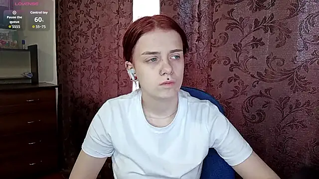 IleanaPishko online show from February 10, 2026, 9:41 am