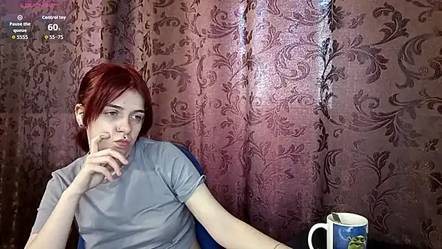 IleanaPishko online show from February 5, 2026, 9:27 am