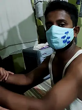 Snapshot of Cuple_masti72 chatting on May 23, 2026, 5:23 pm Cuple masti72 online show from May 23, 2026, 5:23 pm