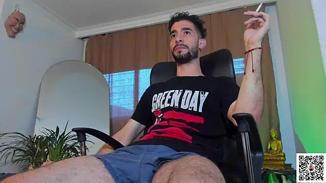 Snapshot of _YOURHERO chatting on February 7, 2026, 11:13 pm YOURHERO online show from February 7, 2026, 11:13 pm