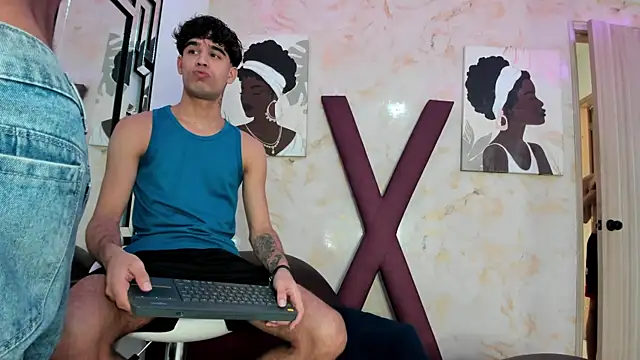 Snapshot of YOUNG_GUYS1 chatting on April 5, 2026, 7:20 pm YOUNG GUYS1 online show from April 5, 2026, 7:20 pm