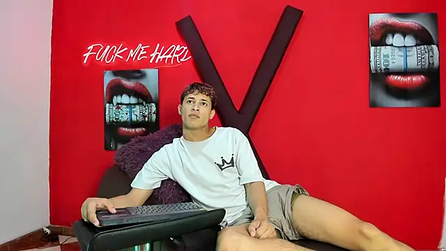 YOUNG GUYS1 online show from February 24, 2026, 1:17 am