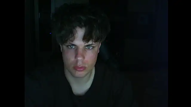 GymGuy0505 online show from May 29, 2026, 9:32 pm