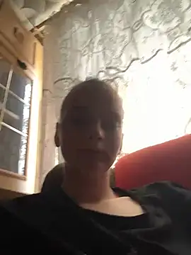 Snapshot of Barbika19 chatting on June 18, 2026, 10:53 am Barbika19 online show from June 18, 2026, 10:53 am
