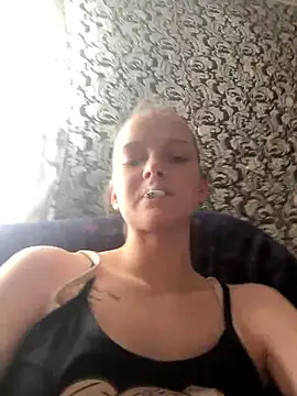 Barbika19 online show from April 3, 2026, 11:49 am