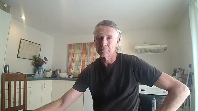 Andypie6 online show from January 9, 2026, 2:51 am