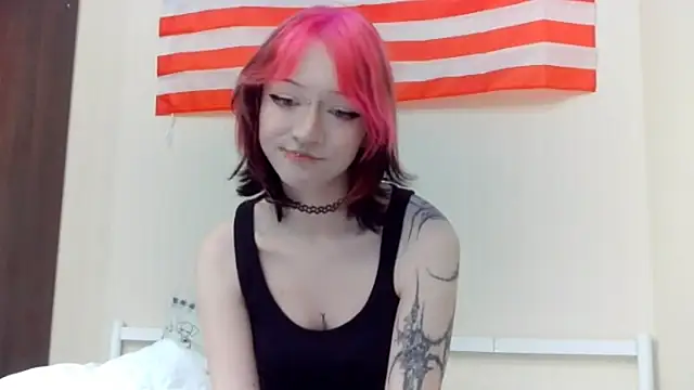 Shine Luna online show from February 22, 2026, 7:59 pm