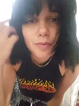 Snapshot of Anabellemernes13 chatting on December 15, 2025, 1:00 am Anabellemernes13 online show from December 15, 2025, 1:00 am