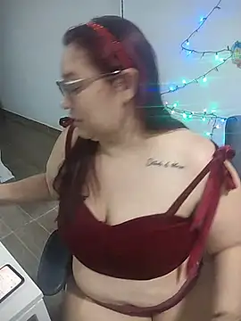 Snapshot of sharon_G chatting on December 21, 2025, 2:24 am sharon G online show from December 21, 2025, 2:24 am