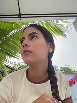 Valeria-escobar online show from May 20, 2026, 11:29 am