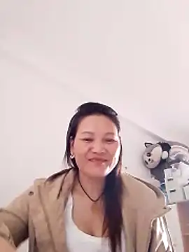 Snapshot of Cako-naka chatting on February 20, 2026, 7:32 am Cako-naka online show from February 20, 2026, 7:32 am