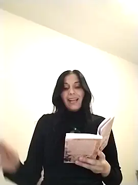 DommeVioleta online show from December 21, 2025, 5:09 am