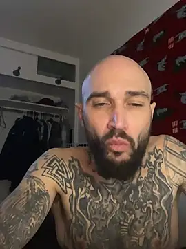 kingNQueen1211 online show from March 6, 2026, 6:19 am