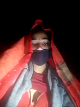 Snapshot of Laxmi9090 chatting on December 14, 2025, 10:37 pm Laxmi9090 online show from December 14, 2025, 10:37 pm