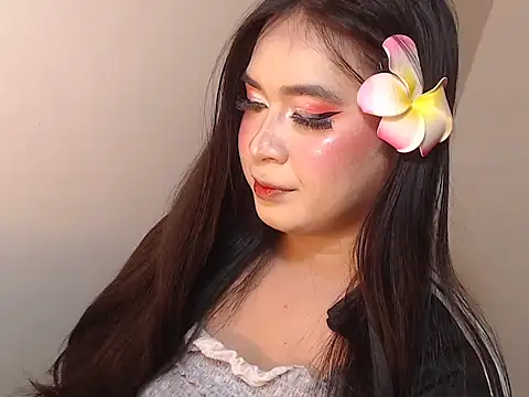 camelastarsairo online show from April 12, 2026, 10:35 pm