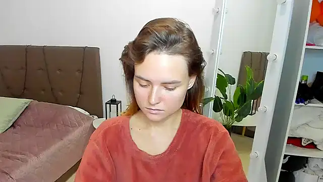 Snapshot of Jessy_lil chatting on December 22, 2025, 11:10 am Jessy lil online show from December 22, 2025, 11:10 am