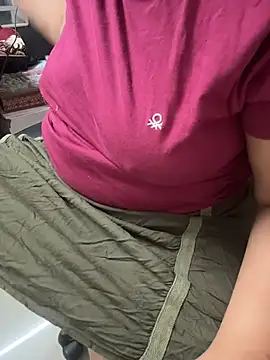 Snapshot of butterflyslay chatting on March 29, 2026, 8:32 pm butterflyslay online show from March 29, 2026, 8:32 pm