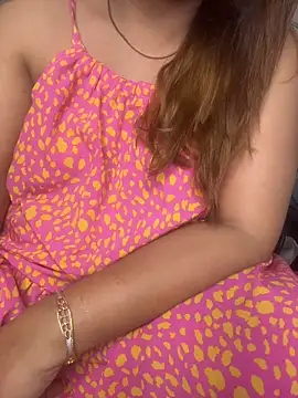 Snapshot of butterflyslay chatting on March 10, 2026, 2:04 am butterflyslay online show from March 10, 2026, 2:04 am