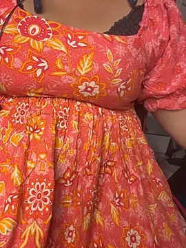 Snapshot of butterflyslay chatting on March 11, 2026, 4:01 pm butterflyslay online show from March 11, 2026, 4:01 pm