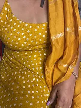 Snapshot of butterflyslay chatting on March 12, 2026, 4:07 am butterflyslay online show from March 12, 2026, 4:07 am