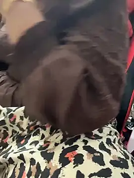 Snapshot of butterflyslay chatting on March 23, 2026, 1:55 pm butterflyslay online show from March 23, 2026, 1:55 pm