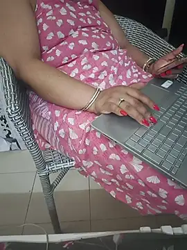 Snapshot of butterflyslay chatting on May 29, 2026, 6:30 am butterflyslay online show from May 29, 2026, 6:30 am