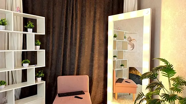 Snapshot of ViollaBloom chatting on February 27, 2026, 6:41 pm ViollaBloom online show from February 27, 2026, 6:41 pm