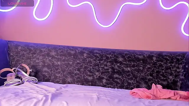 Snapshot of belinda__1 chatting on January 8, 2026, 12:22 pm belinda 1 online show from January 8, 2026, 12:22 pm