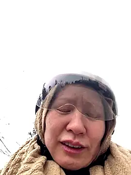 Snapshot of mana-ala chatting on January 8, 2026, 6:30 am mana-ala online show from January 8, 2026, 6:30 am