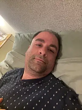 Snapshot of Viscfra chatting on March 18, 2026, 8:32 pm Viscfra online show from March 18, 2026, 8:32 pm