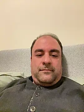 Snapshot of Viscfra chatting on March 26, 2026, 9:24 pm Viscfra online show from March 26, 2026, 9:24 pm