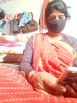 Snapshot of Aaisha_01 chatting on February 19, 2026, 4:20 am Aaisha 01 online show from February 19, 2026, 4:20 am