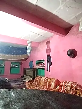 Snapshot of Aaisha_01 chatting on December 20, 2025, 12:52 pm Aaisha 01 online show from December 20, 2025, 12:52 pm