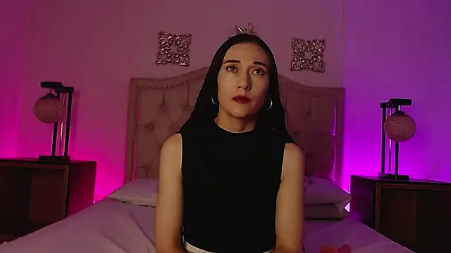 Snapshot of Vetania_Blake chatting on December 20, 2025, 11:46 am Vetania Blake online show from December 20, 2025, 11:46 am