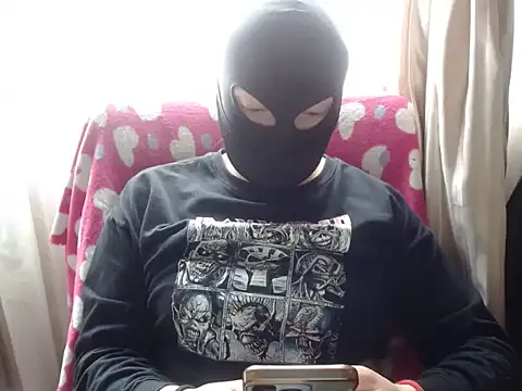 Snapshot of 666maskgirl chatting on February 26, 2026, 5:02 pm 666maskgirl online show from February 26, 2026, 5:02 pm