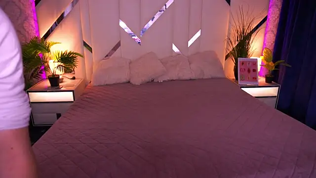 Snapshot of MollyyMayy chatting on January 13, 2026, 9:57 am MollyyMayy online show from January 13, 2026, 9:57 am