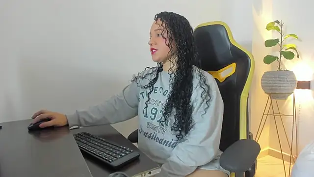 yera curry online show from January 12, 2026, 12:01 pm