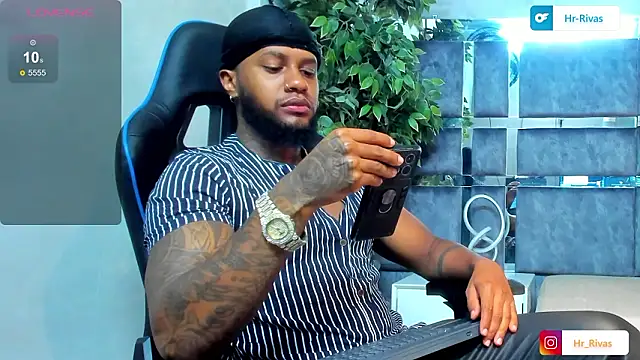 Snapshot of jay_jhonson01 chatting on February 13, 2026, 4:34 am jay jhonson01 online show from February 13, 2026, 4:34 am